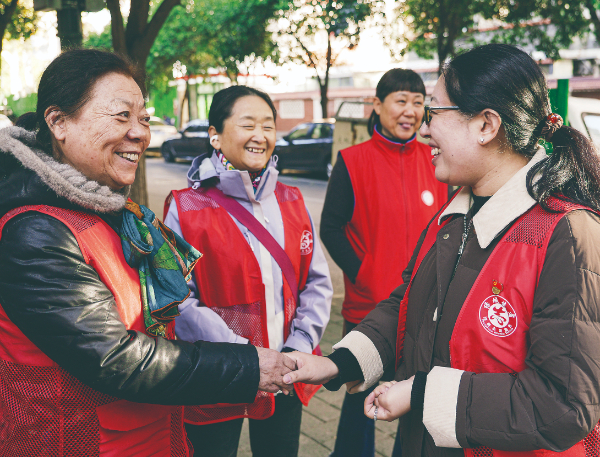 砌基层善治之石，筑人民幸福之基——河南党建引领高效能治理观察