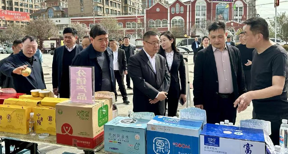 全民阅读遇上反诈宣传，商丘邮政搭起 “高速路”